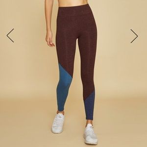 We Over Me Synergy Capri Legging